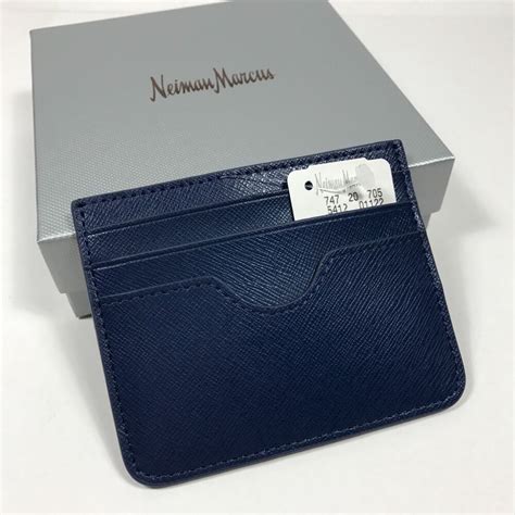 neiman marcus credit card wallet